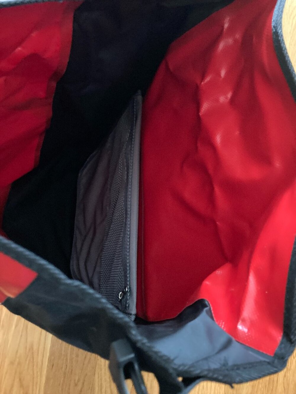 Ortlieb Back-Roller Classic Pannier Bike Bag - Picture 8 of 8